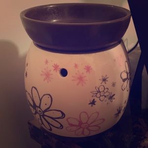 Scentsy warmer